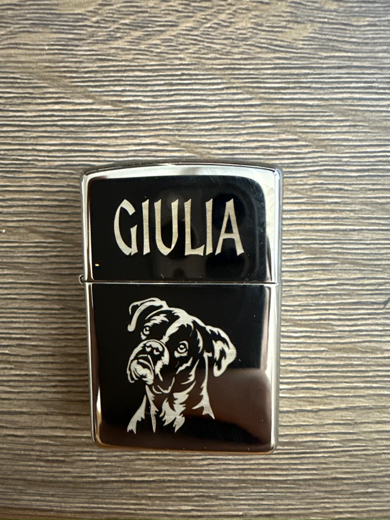 Personalizace Zippo